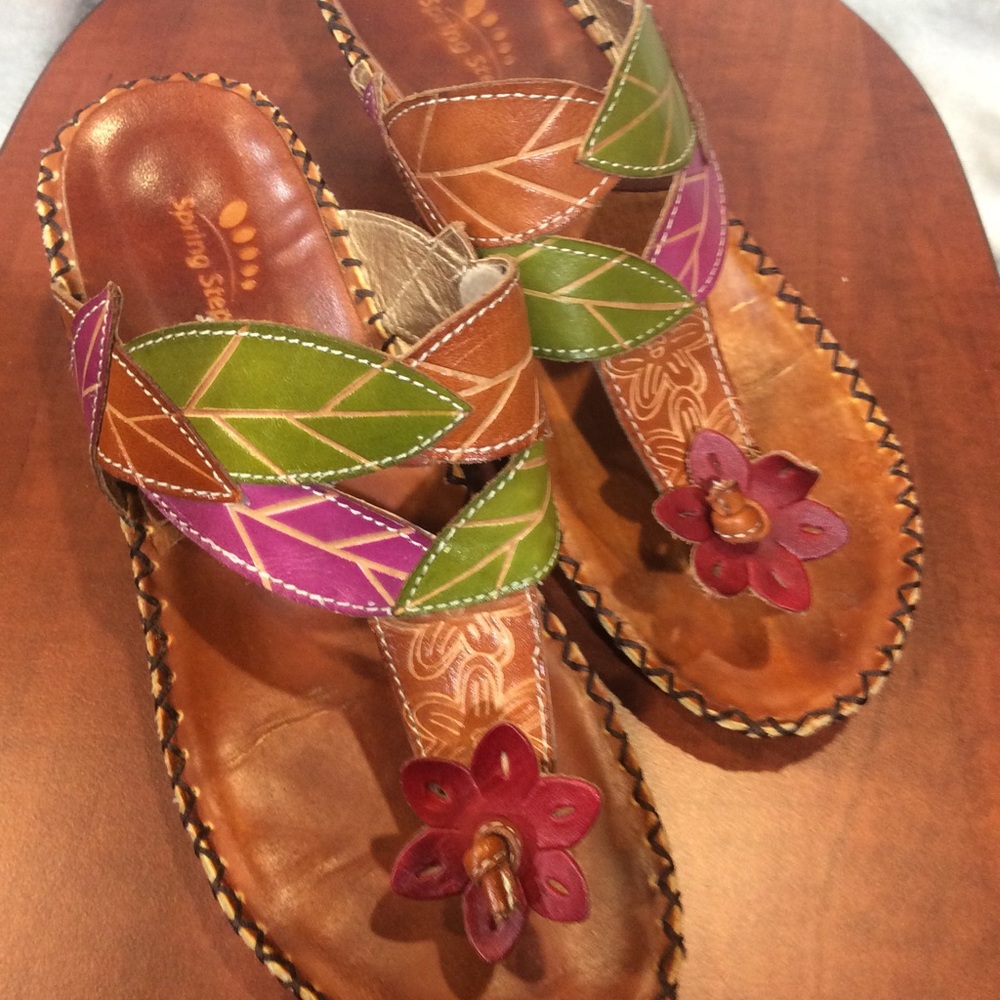Spring Step Sandals - Picture 6 of 7